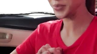 PAKISTANI BIVIAN BOLTI HAIN SHOHER HUM PAR MARAY.