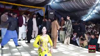 Nki__Nki__Gal_Dance__Mehak_Mlik_Style_Studio_45,+£<good 1(360p).