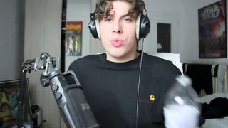 JE REGARDE LES TENDANCES TIKTOK (MDR)