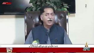 Noon Leag Rehnuma Javeed Latif Ki Dhamki | Public News | Trending News