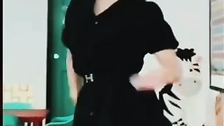 Tiktok dance cuties