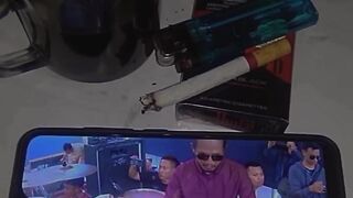 Edisi ngopi disore hari ditemeni musik dangdut