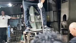 glass jar viral video