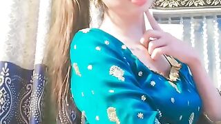 Cute Dolly Looks Absolutely Gorgeous In This Reel