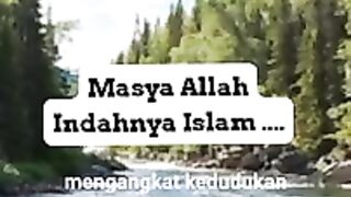 Kemulian Membaca Al Qur'an