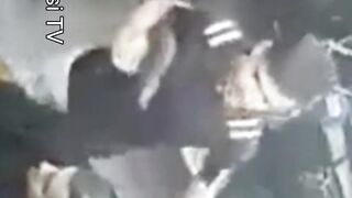 Kejadian Di Tempat Pangkas Rambut