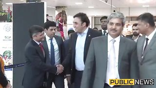 See Foreign Minister Bilawal Bhutto Zardari's reception on his arrival in Goa, India