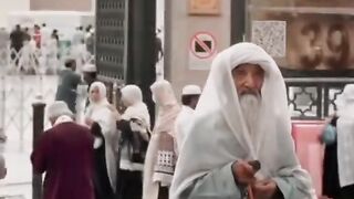 Viral video from Madina #madinahvideo #livefrommakkah #Naat #alivlog7