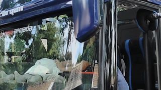 Basuri in bus