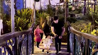 Muneeb butt with his daughter