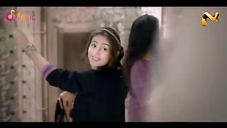 VAASTE_Song_Dhvani_Bhanushali__Tanishk_Bagchi___Nikhil_D___Bhushan_Kumar___Radhika_Rao%2C_Vinay_Sapru%2C(360p).