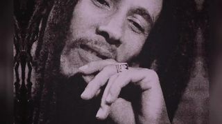 Iron Lion Zion○_BOB MARLEY ????️????️????️
