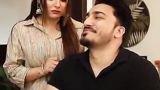 Larki Aor Larka Bilkul Zabardast Nokjhuk
