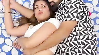 Aploge Aisay Sotay Hain lagta To Aisay Haiy