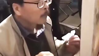 seniman yang luar biasa