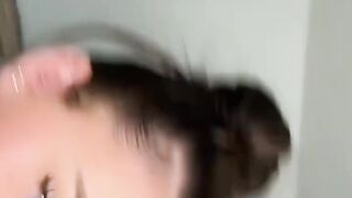 Des faux ongles pour Lilou ????♥️