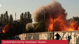 War in Ukraine: Explosions rock central Kyiv