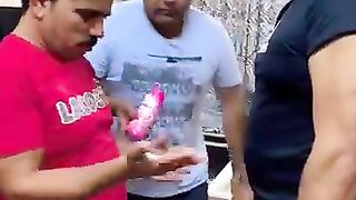 Yaar Iskay Too Chaudda Tabaq Raoshun Higaiy
