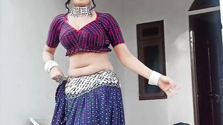 Rekha most beautiful girl video