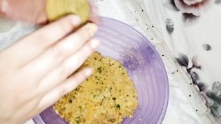 Aalu Chicken kabab