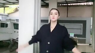 UPS funny game