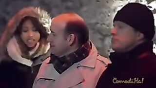 LOL kiss stranger diffeerent