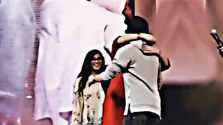 Shah rukh khan and hijab girl viral video | andho ko khabar kya ha naat,  shorts,  #zia_khan_sawati1 # #naat #srk #hijab