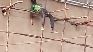 Employee masdoor
