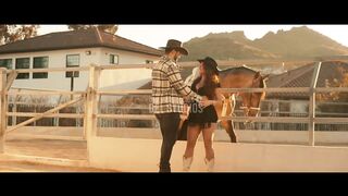 Quedate Conmigo - (Video Oficial) - Eslabon Armado y Grupo Frontera