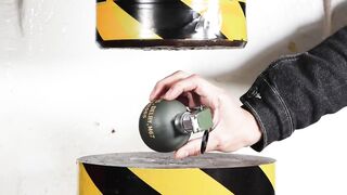 Hydraulic VS Grenade