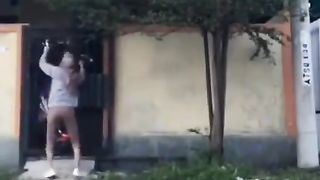 mbak cantik kurang fokus
