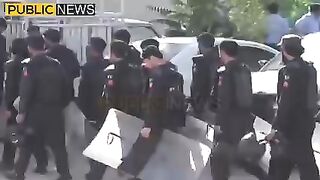 Imran khan ki paishi police imran khan ko arest krne ke leye tyar | Public News