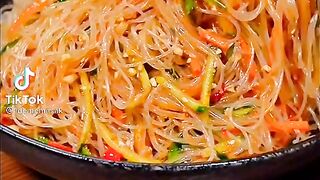 Eazy fried noodle