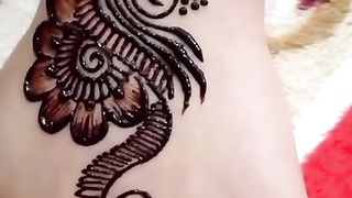 Beautiful mehndi design 4