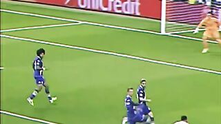 Il m’a fait aimer le foot