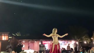 Belly Dance - Dubai Desert Safari