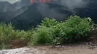 EXCAVATOR DUEL