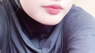 Gadis cantik dan seksi