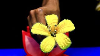 DIY Woolen Flower Making Tutorial