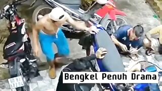Bengkel bar bar
