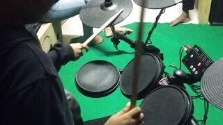 Drum player