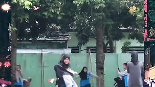 Terlalu bersemangat????