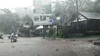 Banjir lagi