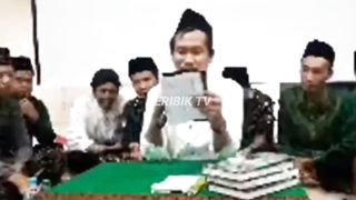 GUS BAHA TANGGAPI PANJI GUMILANG TENTANG MAZHAB BUNGKARNO
