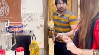 Bary Bary kanjoos dekhy esa nhi dekha ho ga