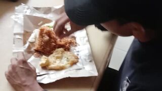 Makan Siang Degan Pak SATPAM