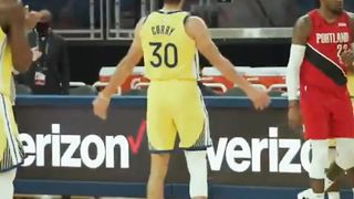 Stephen Curry dunk and Three point