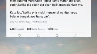 PEREMPUAN ITU UNIK