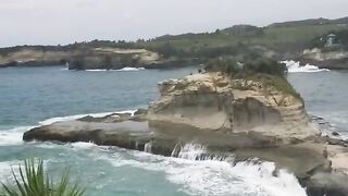 pantai klayar pacitan