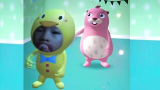 Funny Baby cute dance! playground for kids - Abckidtv Misa - Video for kids
